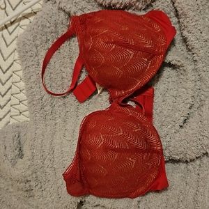 Calvin Klein red bra 36C